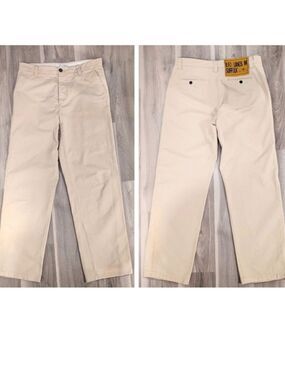 JW Anderson | UFO Lands in Suffolk Chino Pants in Flax